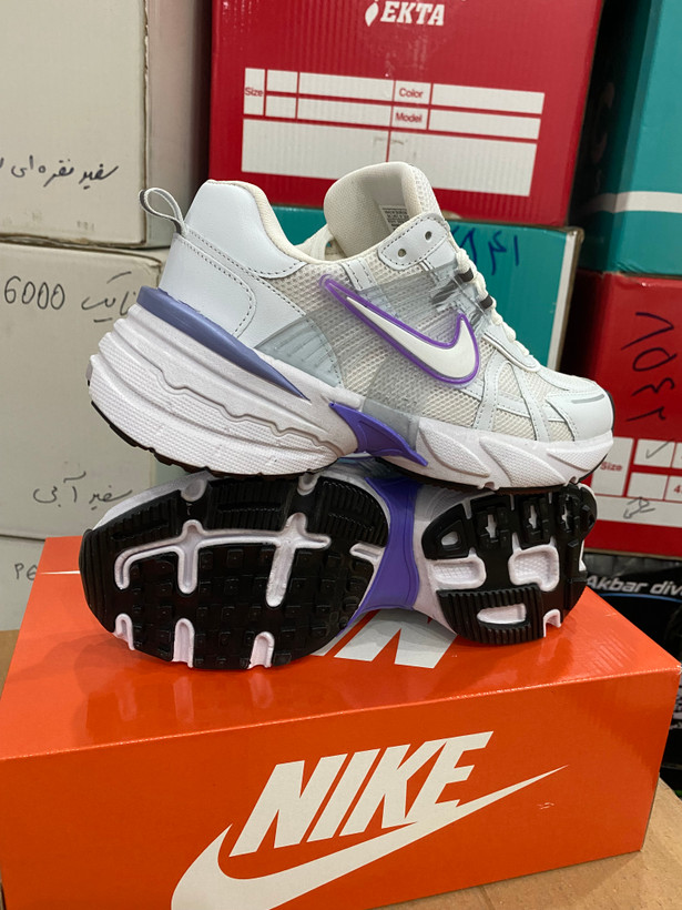 کتونی نایک v2k زنانه رنگ یاسی